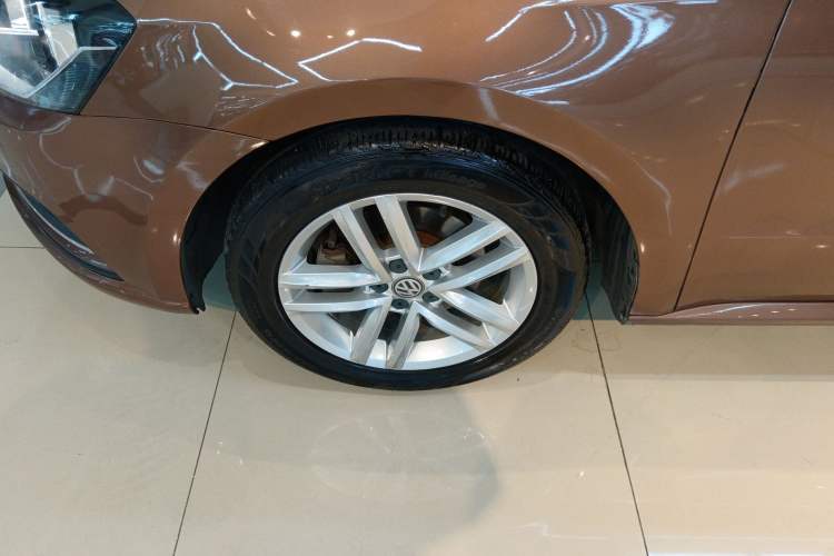 Used Volkswagen Gran Lavida 2017 180TSI DSG Comfort Edition
