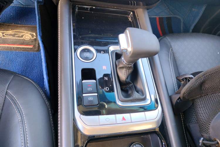 Used JETOUR X90 2019 1.6T DCT Smart Travel Version 7 Seats China VI Standard
