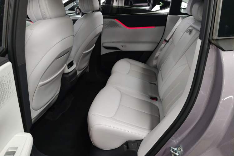 Used XPeng G6 2025 625 Long-Range Max Flagship Edition