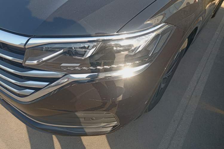 Used Volkswagen Viloran 2024 330TSI Luxury Edition
