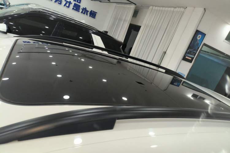 Used Volkswagen Tiguan 2017 300TSI Automatic Two-Wheel Drive Silk Road Comfort Edition
