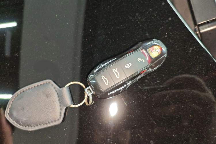 Used Porsche 718 2018 Boxster 2.0T
