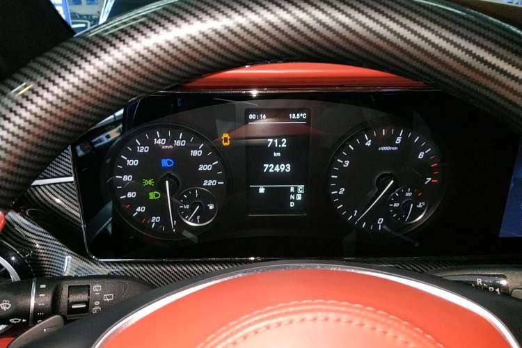 Used Mercedes-Benz Vito 2021 2.0T Business Version 7 Seats
