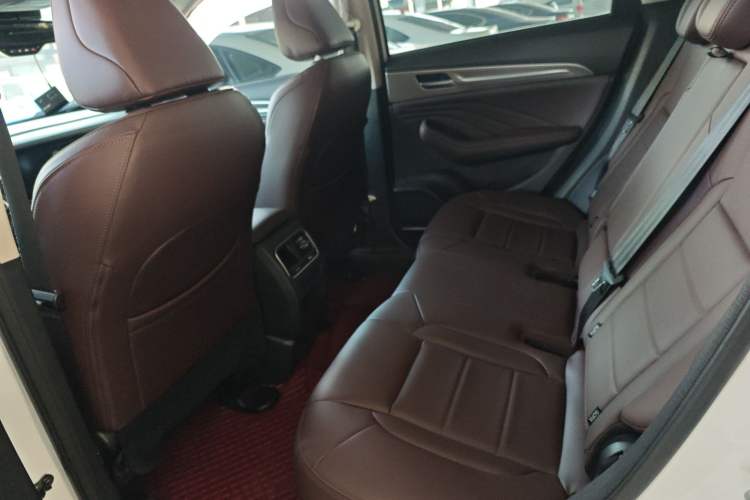 Used Haval F7 2019 2.0T Two-Wheel-Drive i-Van China VI Standard