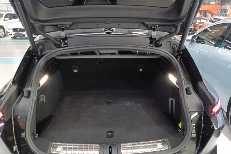 Used Nio ET5T 2024 75kWh Touring
