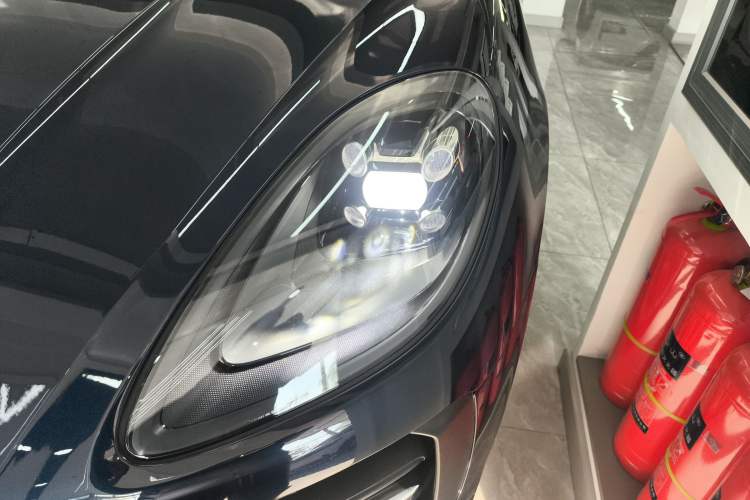 Used Porsche Macan 2018 Macan 2.0T
