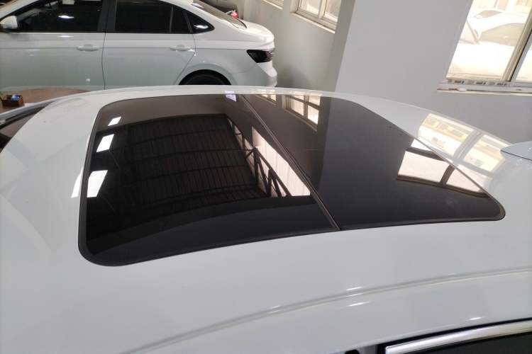 Used Cadillac XTS 2017 28T Elite Model
