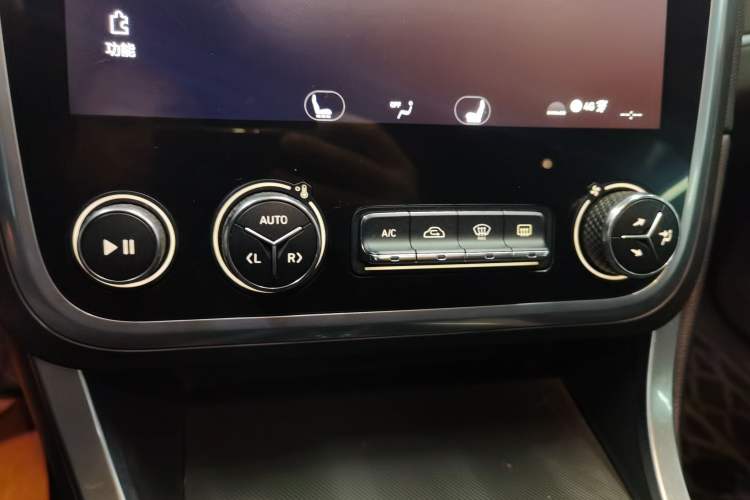 Used Lynk & Co 01 2017 2.0T Two-Wheel-Drive Version
