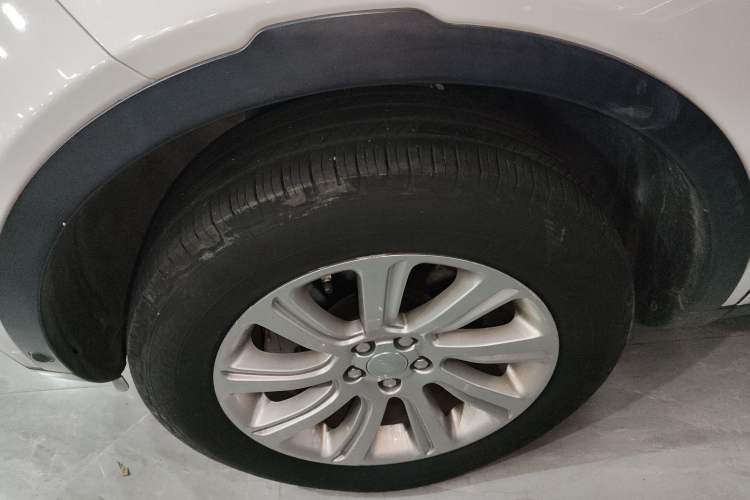 Used Land Rover Discovery Sport 2018 240 PS SE Version
