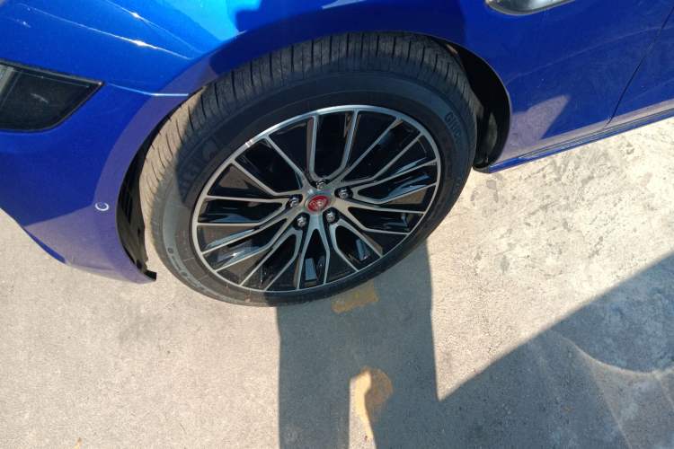 Used Jaguar XEL 2020 2.0T 200 PS S Advanced Elegance Edition
