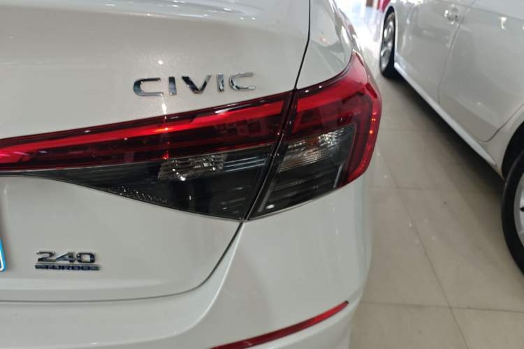 Used Honda Civic 2023 240TURBO CVT Dynamic Edition