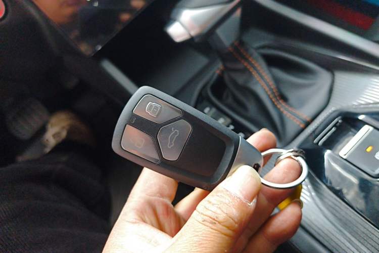 Used Dongfeng Aeolus Yixuan 2025 1.5L Automatic Luxury Version