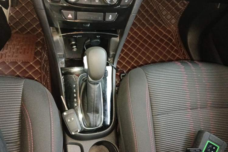 Used Buick Encore 2017 18T Automatic Two-Wheel Drive Urban Leading Model
