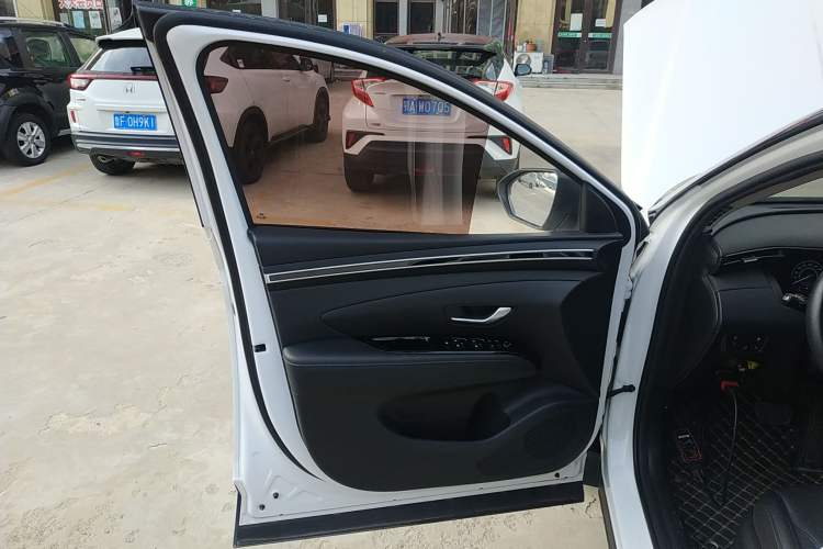 Used Hyundai Tucson 2022 Tucson L 2.0L Hybrid · Flagship Edition