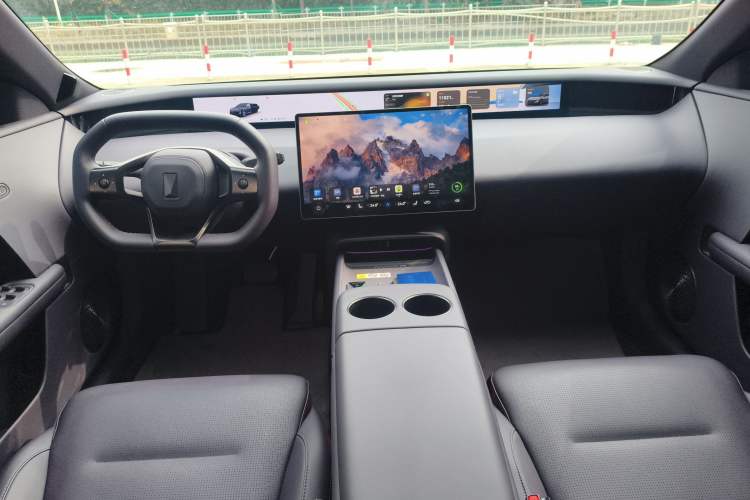 Used  06 2025 Ultra Pure Electric Edition