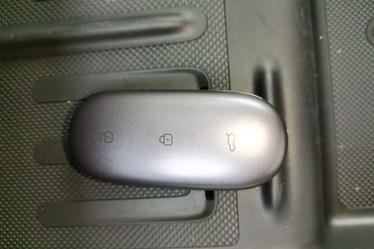 Used Li Auto L8 2024 PRO Model
