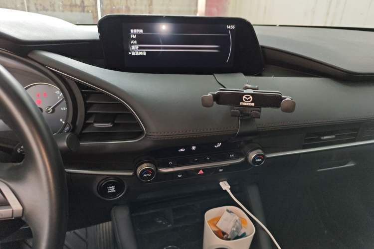 Used Mazda Mazda 3 Axela 2020 1.5L Automatic Luxury Version