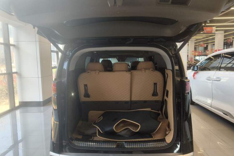 Used Denza D9 2024 DM-i 980 Four-Wheel Drive Flagship Model