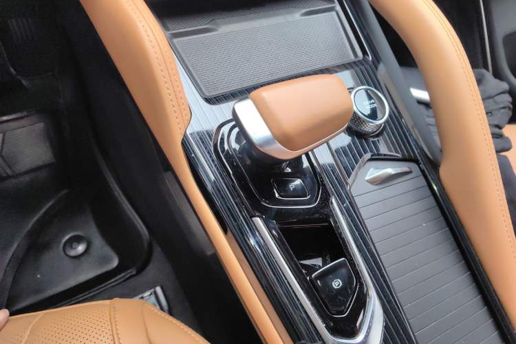 Used Geely Auto Monjaro L Extended Range Electric Version 2022 1.5T DHT Range-Extending Electric Supreme Edition