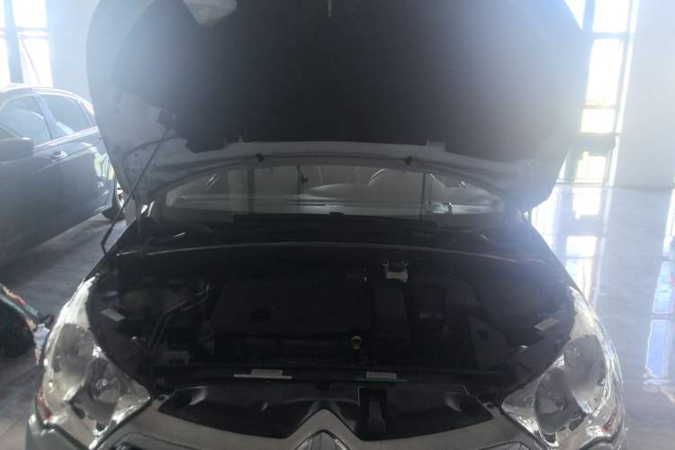 Used Citroen C4L 2014 1.8L Intelligent Drive Automatic Enjoyment Model
