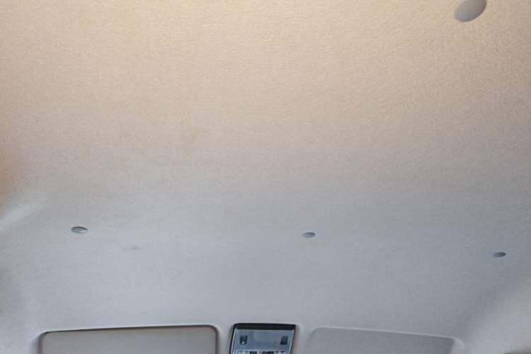 Used Jinbei Hiace X30 2023 1.5L Wealthy-Style Passenger Van 5/6/7-Seater Non-Air-Conditioned Version SWC15M
