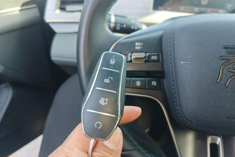 Used BYD Qin L 2024 DM-i 120KM Beyond Model
