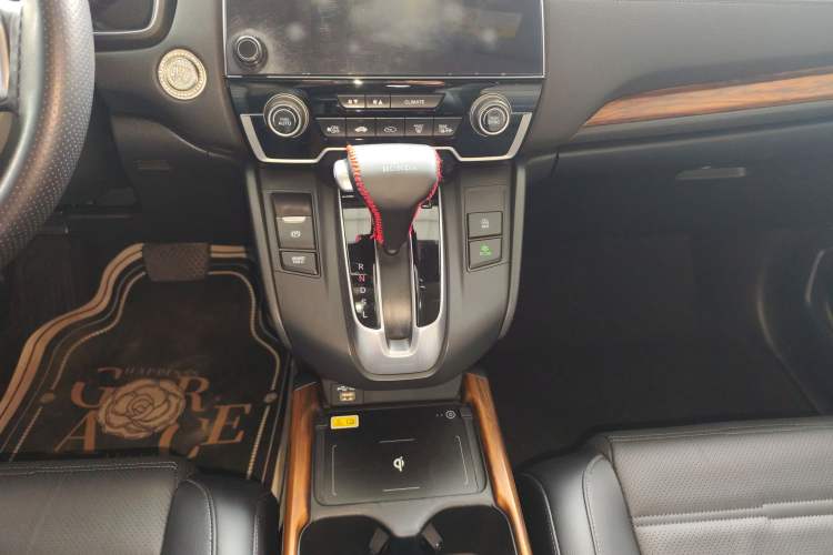 Used Honda CR-V 2021 240TURBO CVT 2WD Fashion Edition