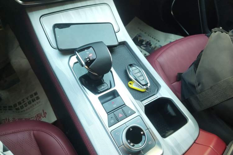 Used JETOUR X70 PLUS 2023 1.5T DCT Brave PLUS 5-Seater