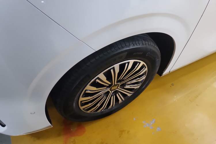 Used BYD Xia 2025 DM-i 1.5T 180km Excellence Model