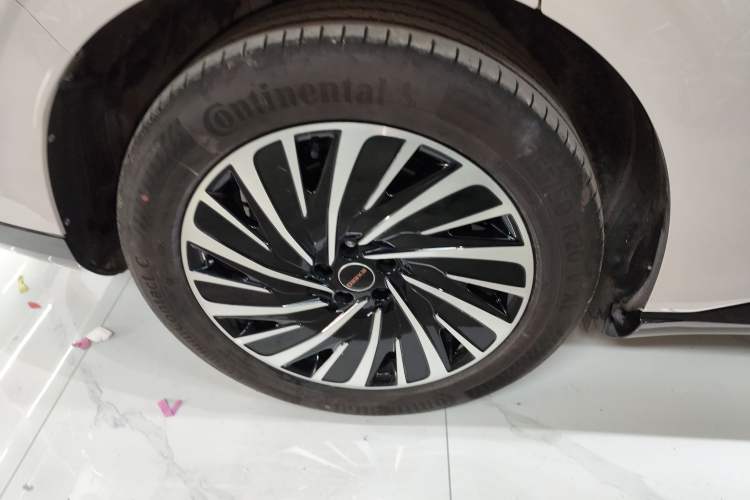 Used  Star Era ET 2024 Extended-Range 240 Ultra All-Wheel Drive
