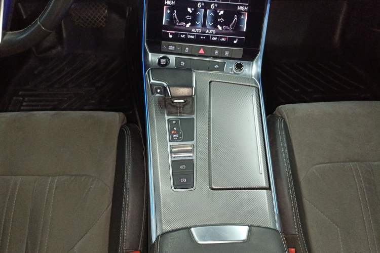 Used Audi A6L 2021 45 TFSI quattro Prestige Dynamic Edition
