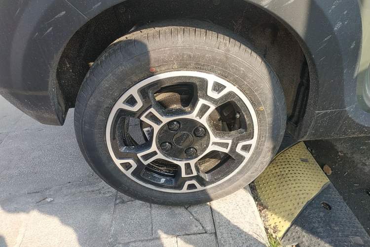 Used  Panda 2025 210km Panda Rider
