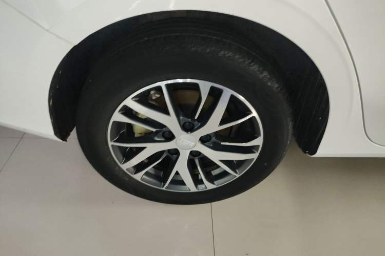 Used Geely Auto Emgrand 2023 4th Generation Champion Edition 1.5L CVT Luxury Model
