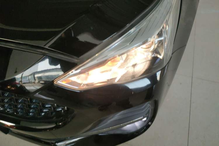 Used Haval M6 2019 1.5T Manual Two-Wheel Drive Elite Version China VI Standard
