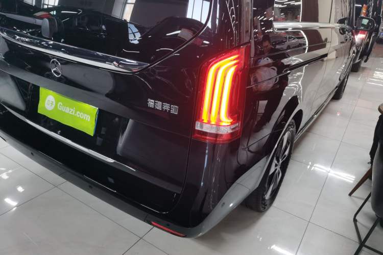 Used Mercedes-Benz V-Class 2021 V 260 L Long Wheelbase Prestige Edition