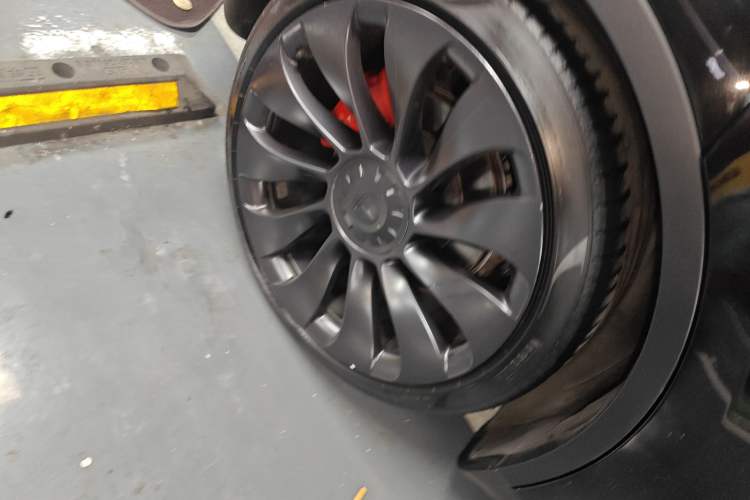 Used Tesla Model Y 2022 Performance High-Performance All-Wheel-Drive Version
