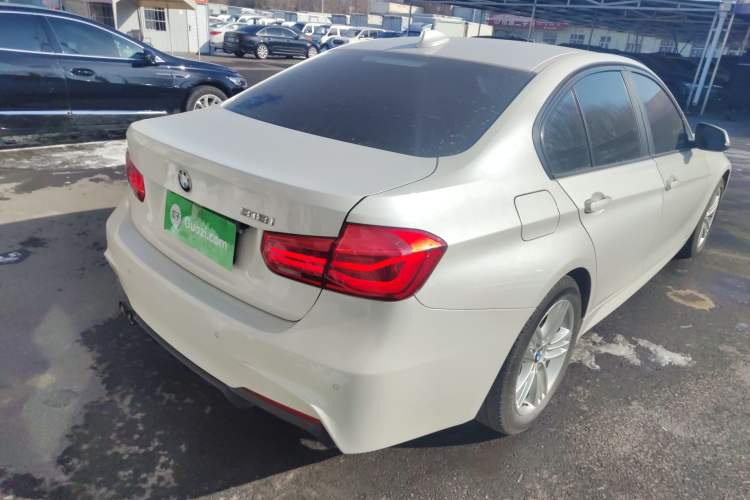 Used BMW 3 Series 2017 318i Fashion Model
