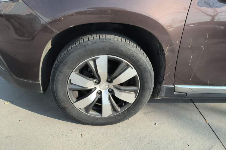 Used Peugeot 2008 2014 1.6L Automatic Navigation Edition
