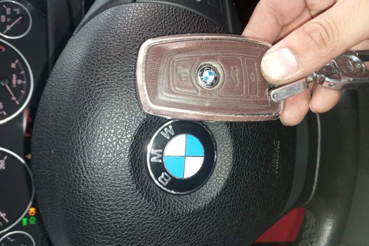 Used BMW 3 Series 2015 316Li Fashion Model
