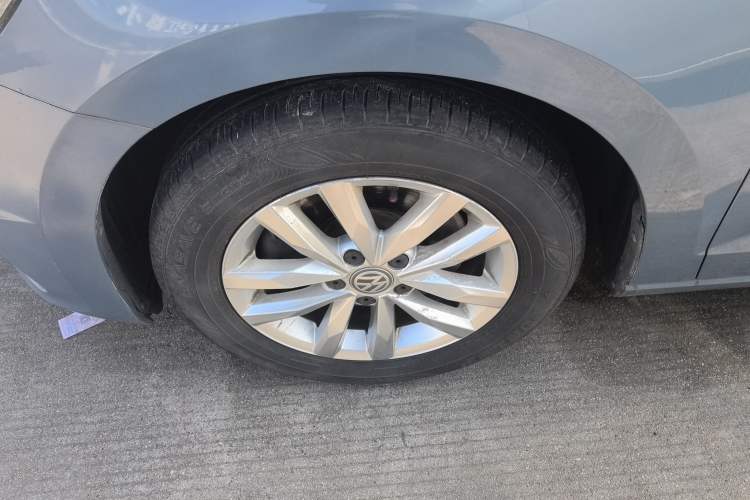 Used Volkswagen Touran 2018 Volkswagen Touran L 280TSI DSG Comfort Edition 7 Seats China VI Standard
