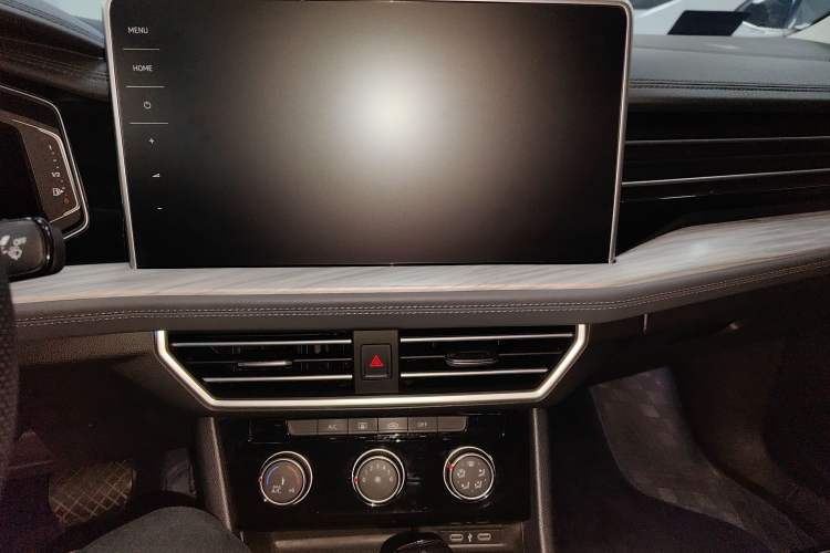 Used Volkswagen Sagitar 2024 300TSI DSG Excellence Edition
