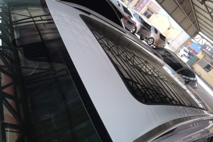 Used Volkswagen Tharu 2019 330TSI Four-Wheel Drive Luxury Edition China VI Standard
