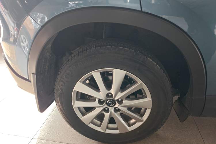 Used Mazda CX-5 2015 2.0L Automatic Two-Wheel Drive Urban Version