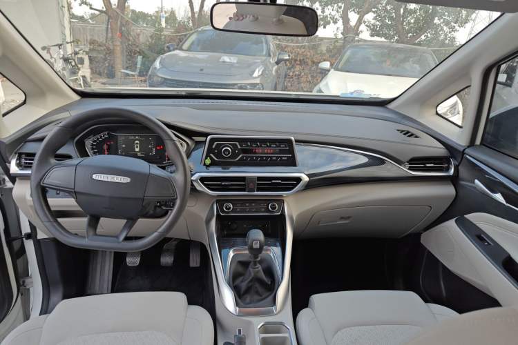 Used SAIC MAXUS G50 2023 1.5T Manual Comfort A
