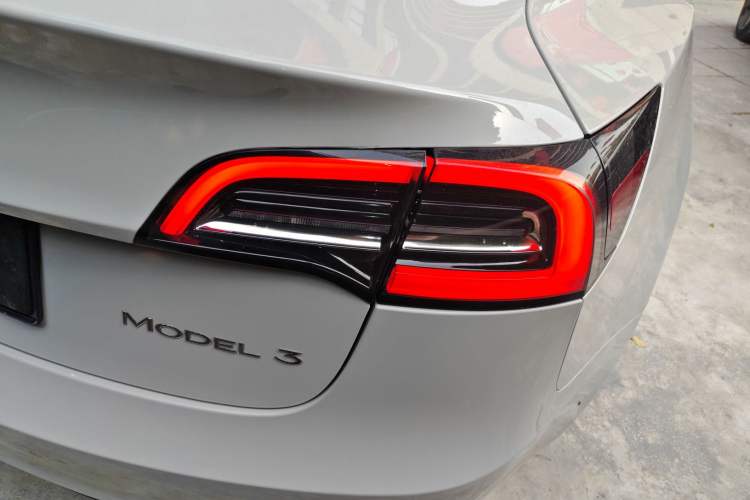 Used Tesla Model 3 2022 Rear-Wheel-Drive Version
