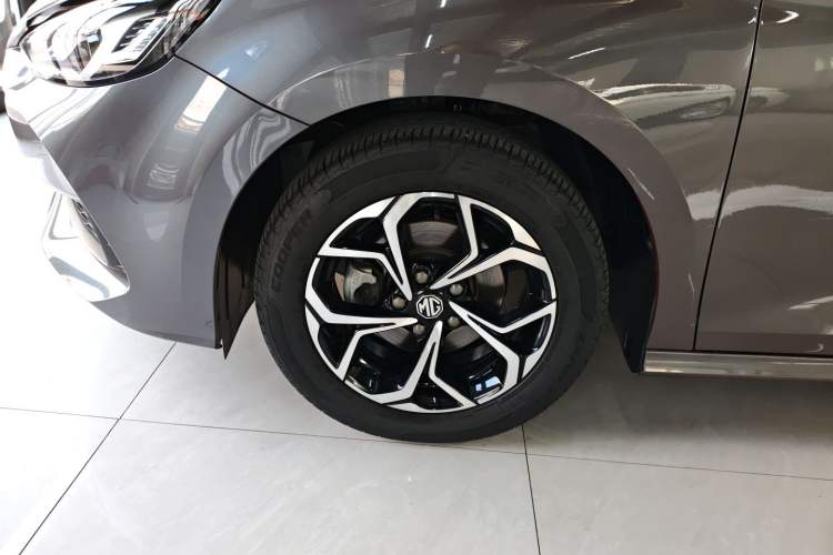 Used MG 5 2021 Revised Version 180 DVVT CVT Youth Luxury Edition
