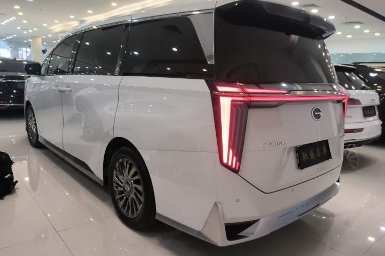 Used GAC Trumpchi M8 2023 Zongshi Series Dual-Motor YuZun Edition