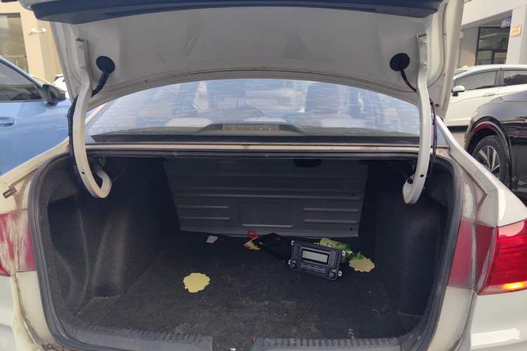 Used Volkswagen Santana 2016 1.4L Manual Fashion Edition