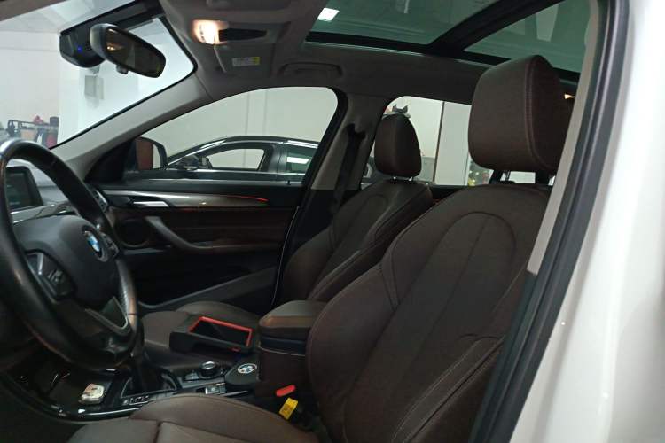 Used BMW X1 2018 sDrive18Li Luxury Model