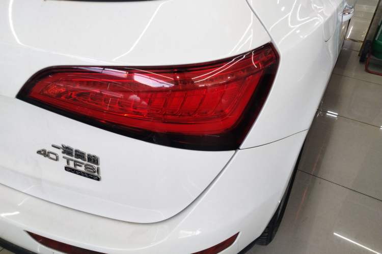 Used Audi Q5 2016 40 TFSI Comfort Model
